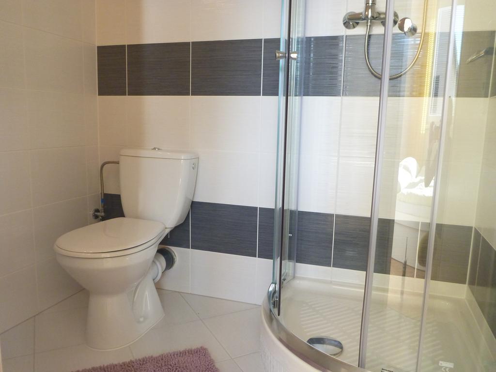 Privat Klonga Apartment Smrecany Phòng bức ảnh